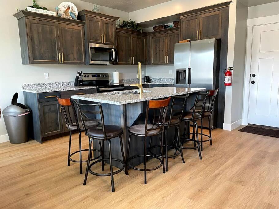 Lovely Condo! W/ Free Recreational Vehicle Parking ガーデンシティ エクステリア 写真